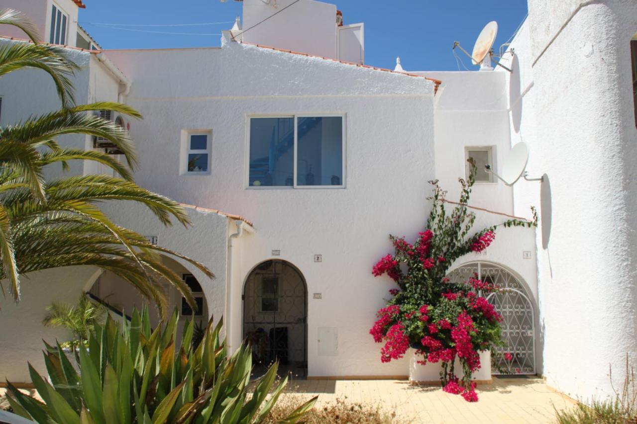 Апартаменты Carvoeiro Sol Seafront Экстерьер фото
